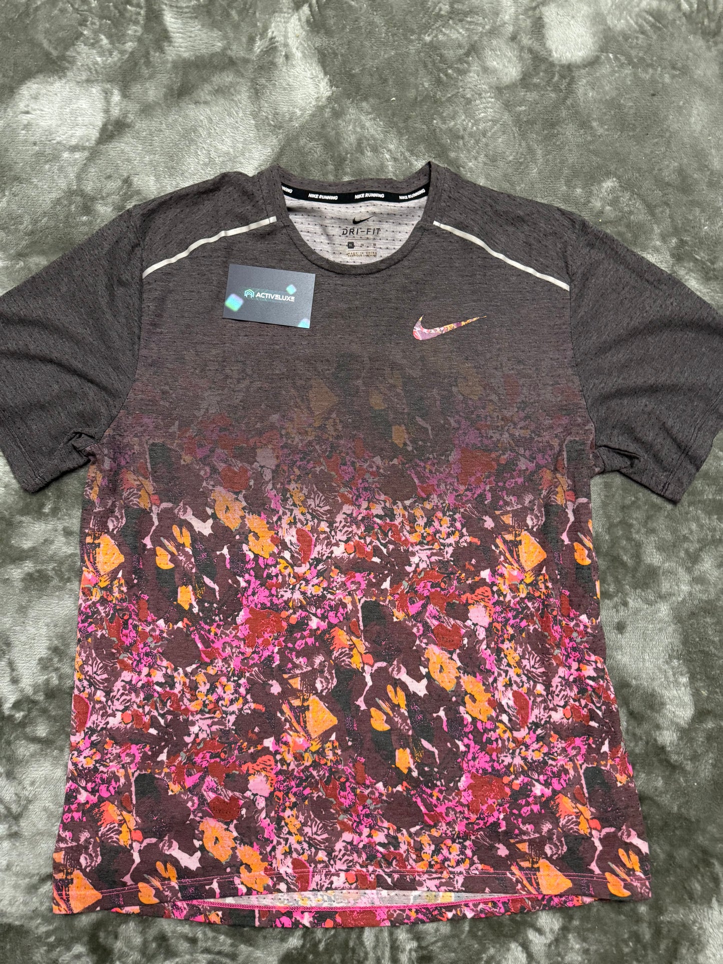 Nike floral miler